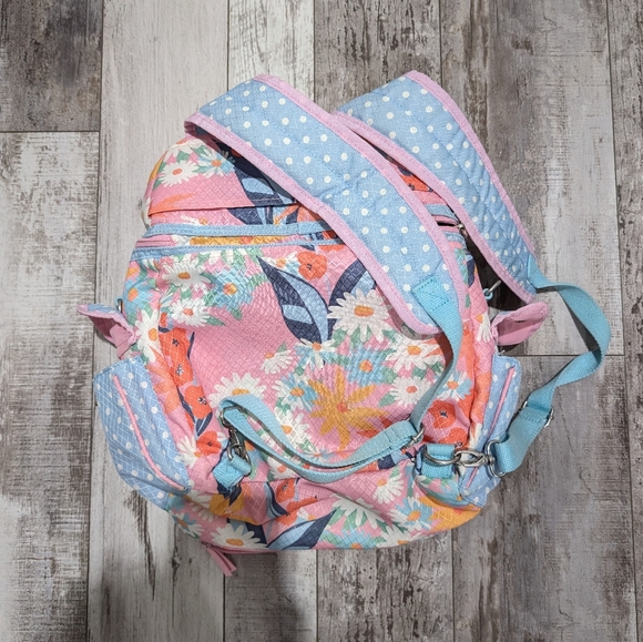 MATILDA JANE Girls Adorable Floral INSULATED BACKPACK - Picture 4 of 10